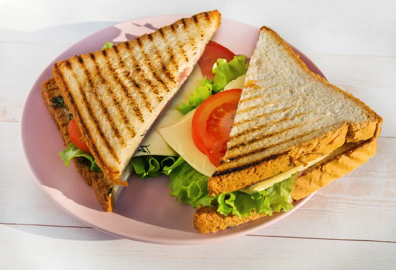 Burgers & Sandwiches