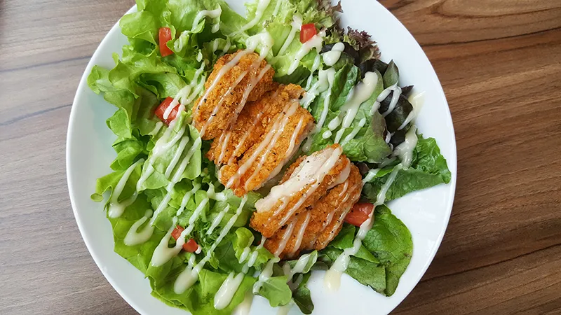 Crispy Chicken Salad