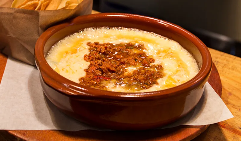 Queso Fundido