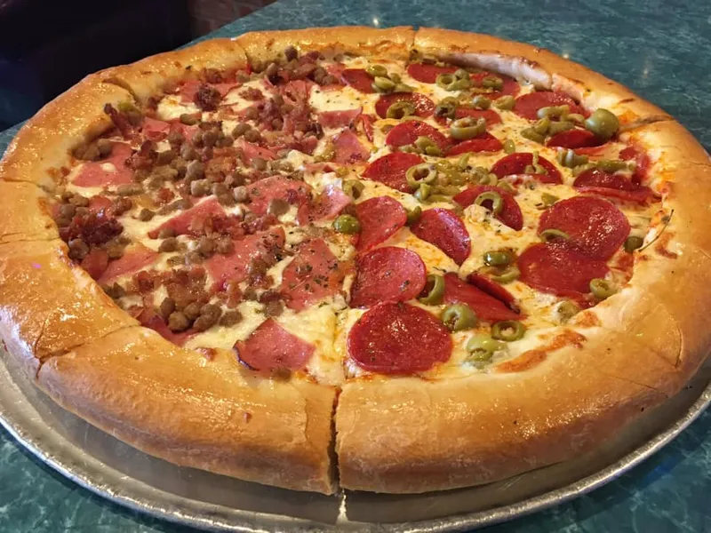 1/2 Bacon Cheeseburger & 1/2 BYO Pizza