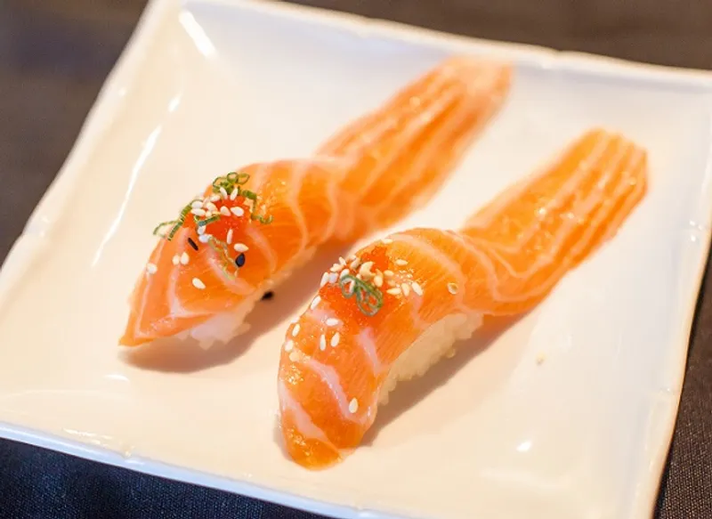 Salmon Belly Sushi