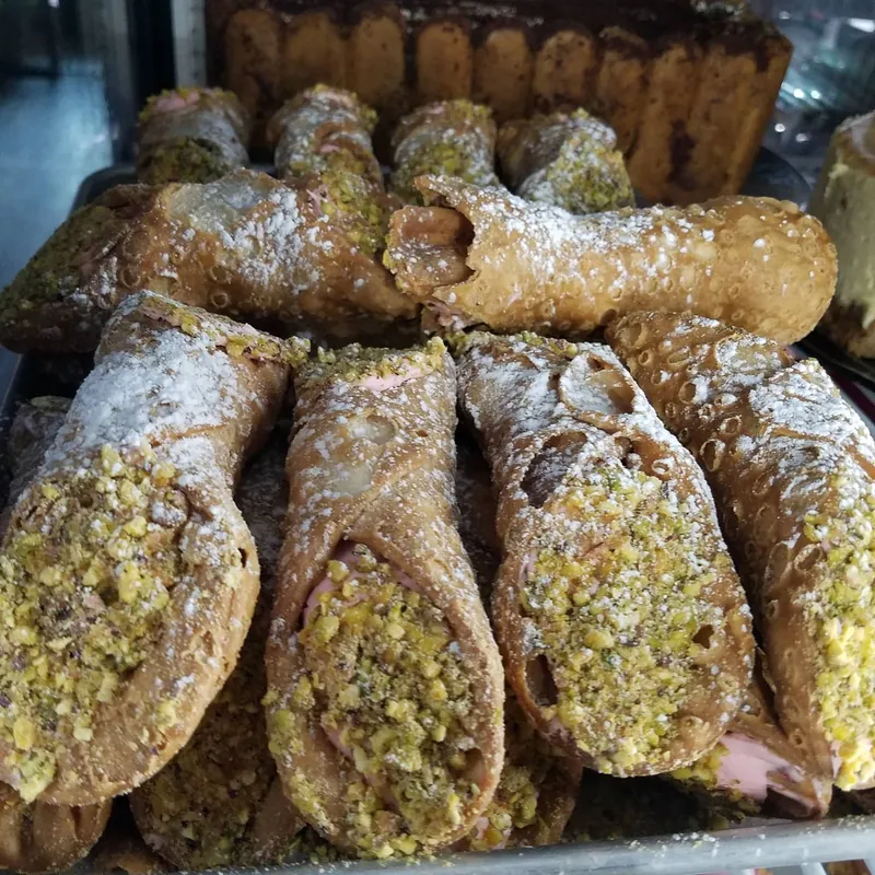 Cannoli