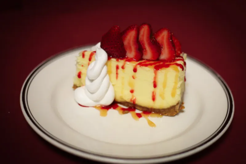 Mascarpone Vanilla Bean Cheesecake