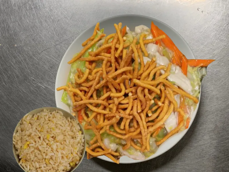 Chow Mein (Crispy Noodle)