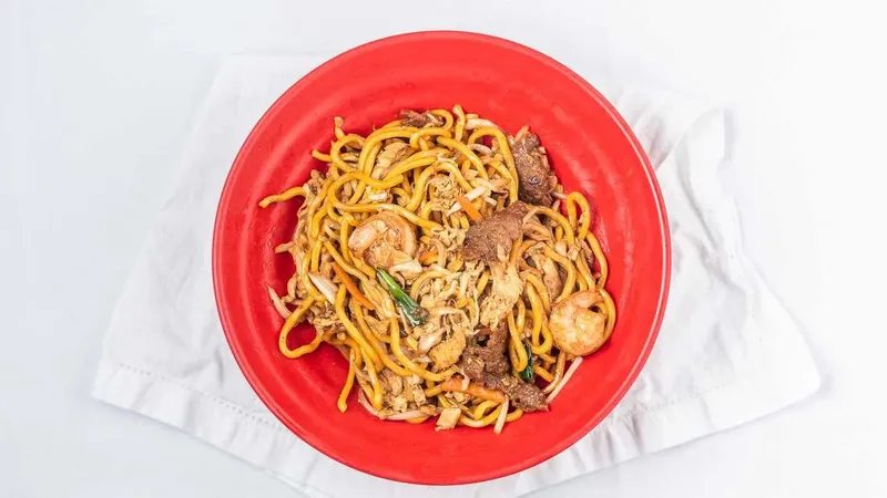 N1. Lo Mein Noodles