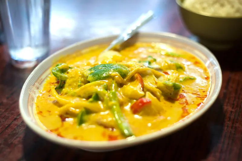 18. Yellow Curry