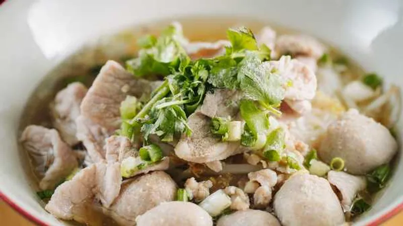 N9. Louk Chin Nam Sai Noodle Soup