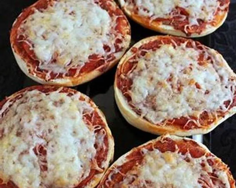 Pizza Bagel