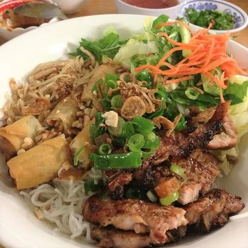 V1. Vermicelli Grill Pork
