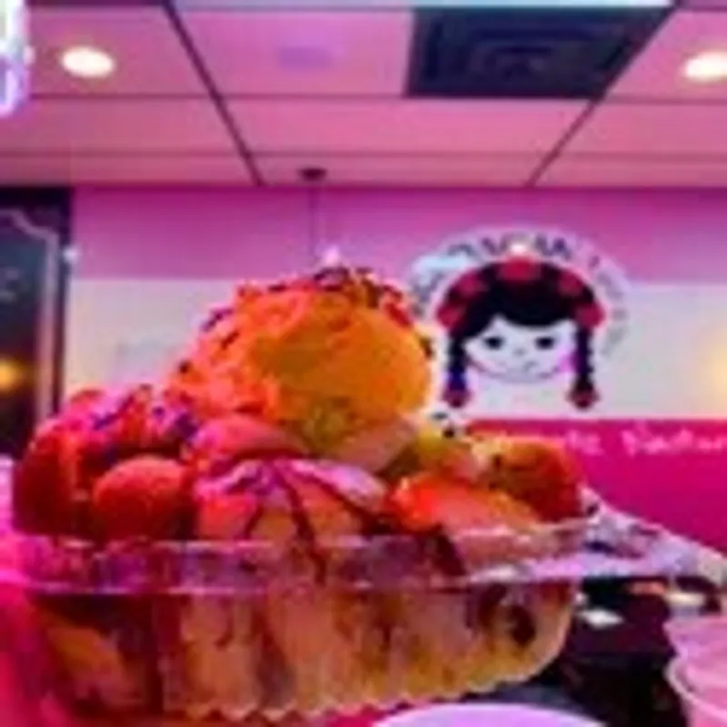 Mini pancakes With Icecream