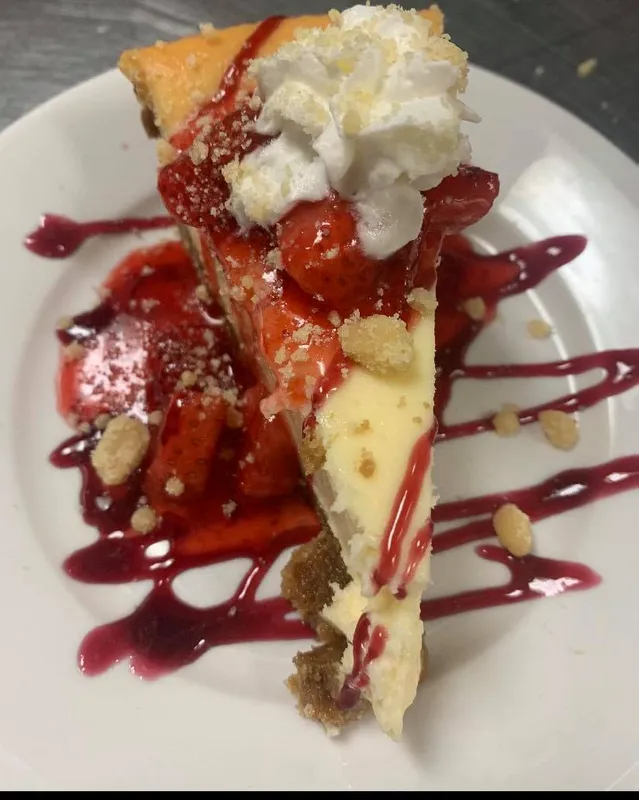 Rhubarb Crumble Cheesecake