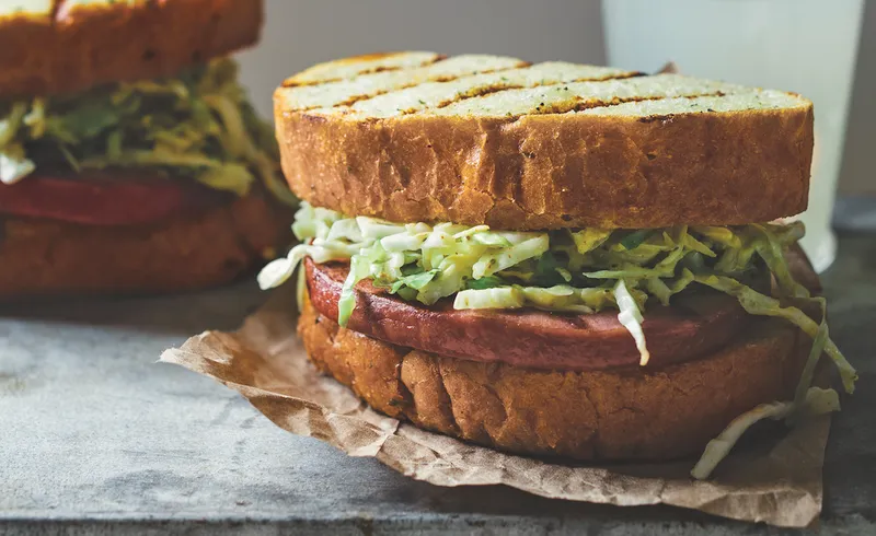 Grilled Bologna Sandwich