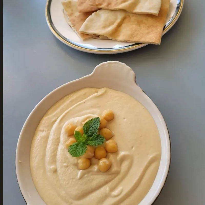 Hummus