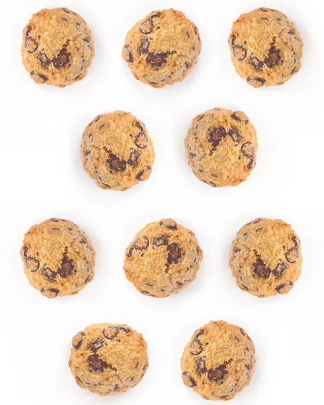 Banana-Almond-Chocolate Chip Cookies