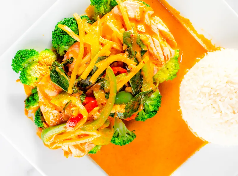 Salmon Red Curry
