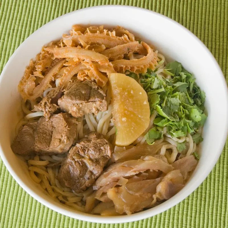 S2. Three Delight Beef Dry Noodle