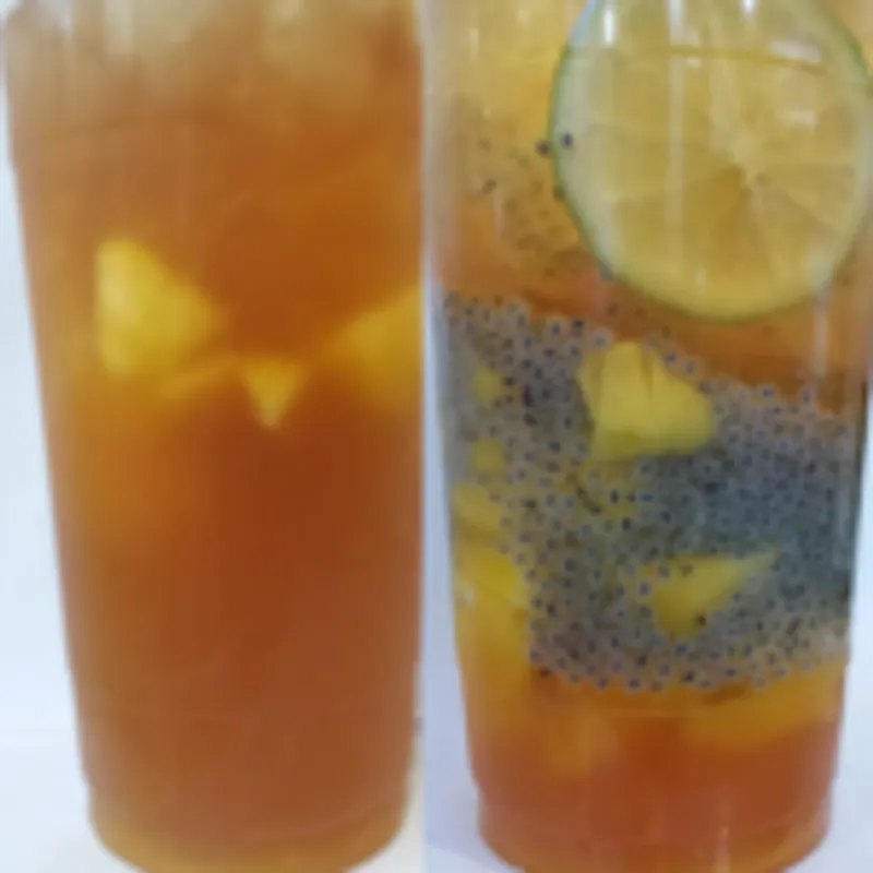 K5. Mango Iced Tea Limeade w/ fruit jelly & chia