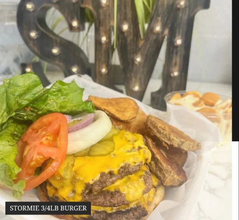 Stormie 3/4lb Burger
