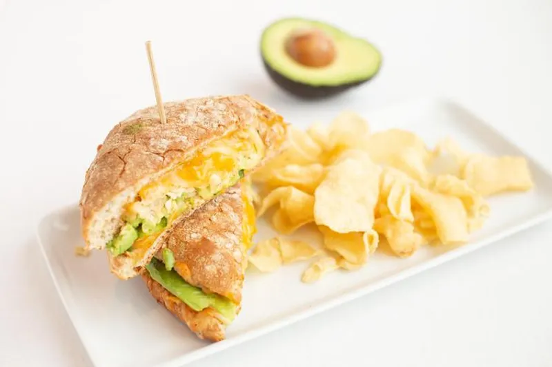 Spicy Avocado Crunch Sandwich