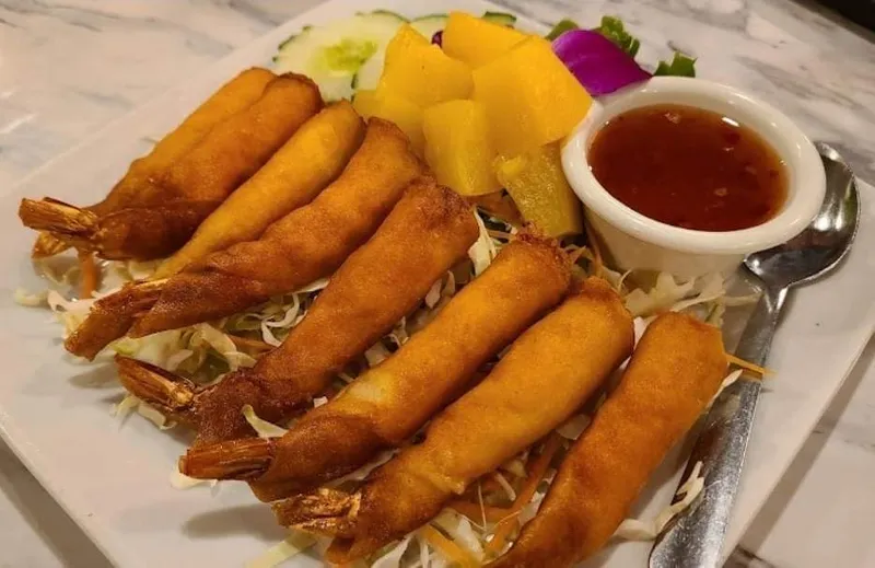 6. Fried Shrimp Rolls (8 pcs)