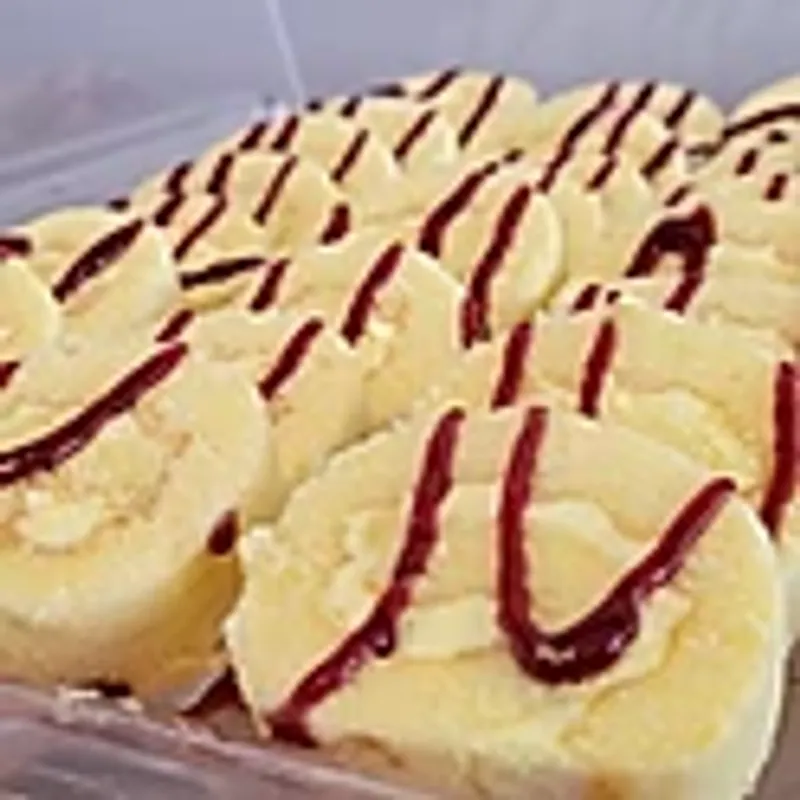 Rolled Vanila Cake