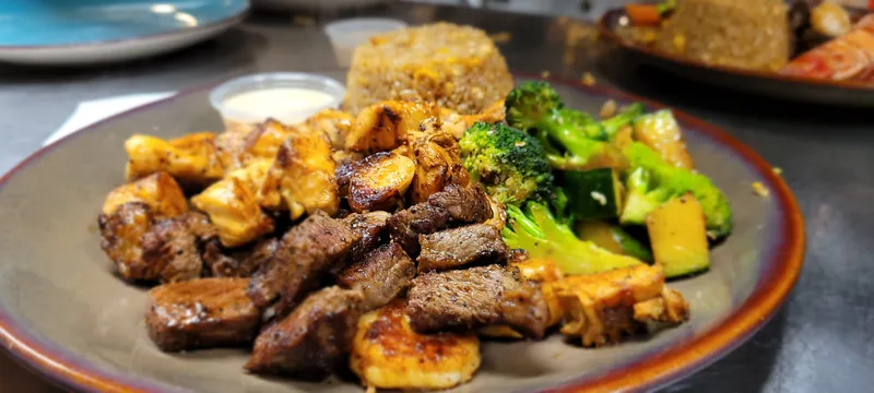 Triple Plate Hibachi (Steak, Chicken & Shrimp)
