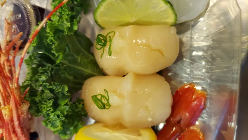 Hokkaido Scallop (Hotatekai) sushi