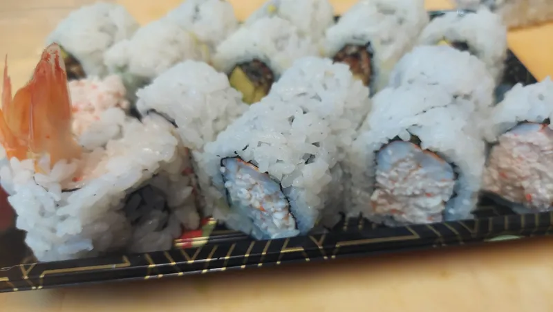 Crab & Shrimp Roll