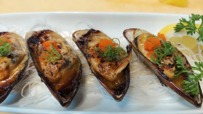 Baked Mussel (5pc)