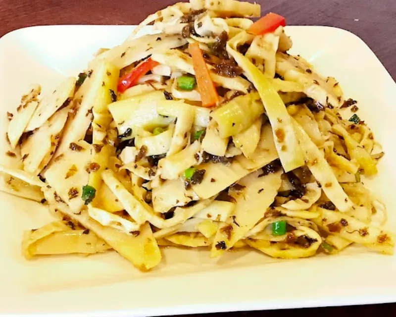 V5. Two Seasons Bamboos