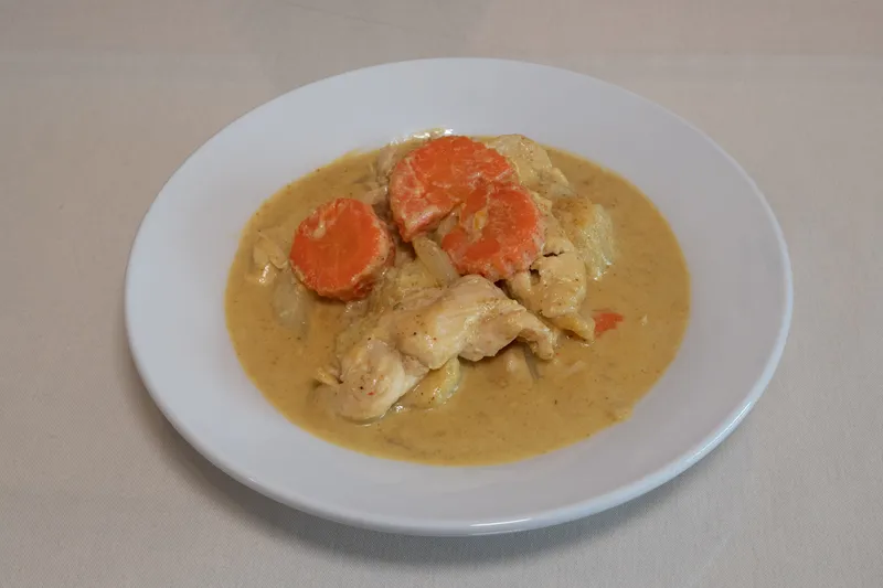 32. Yellow Curry