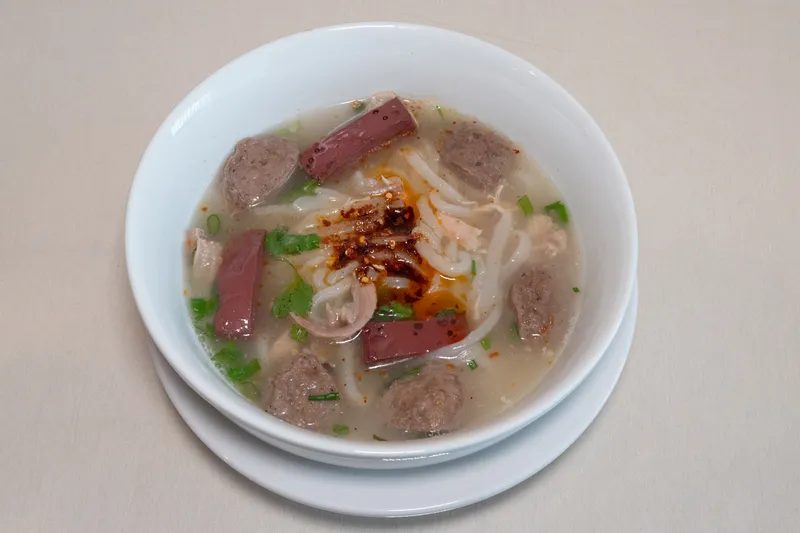 11.Kao-Peak-Sen (Lao Udon Soup)