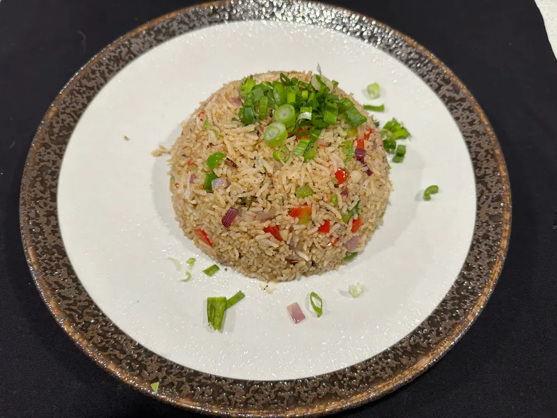 I10. Burnt Garlic Fried Rice- Veg (No Egg)