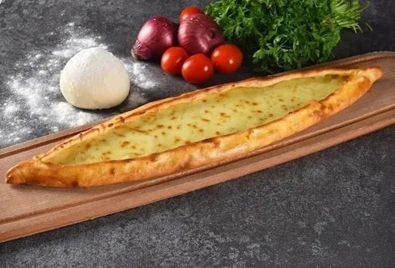 Pide with Cheese - Kasarli Pide