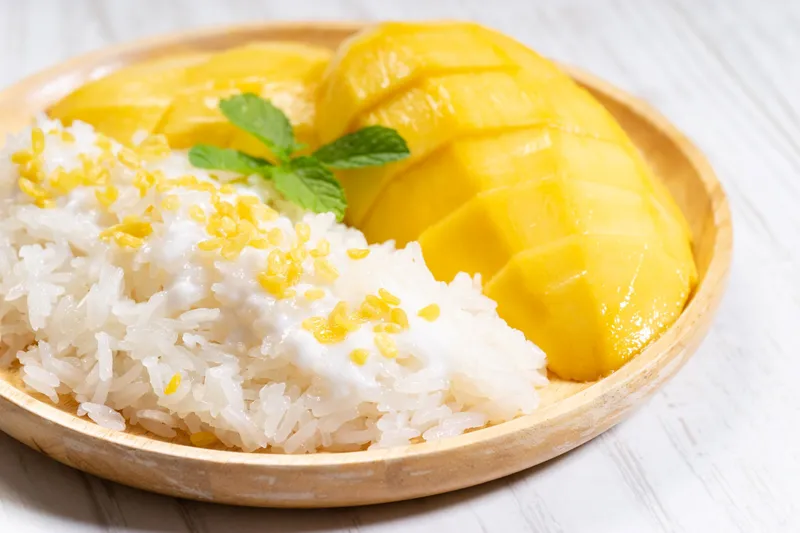 Mango & Sweet Sticky Rice