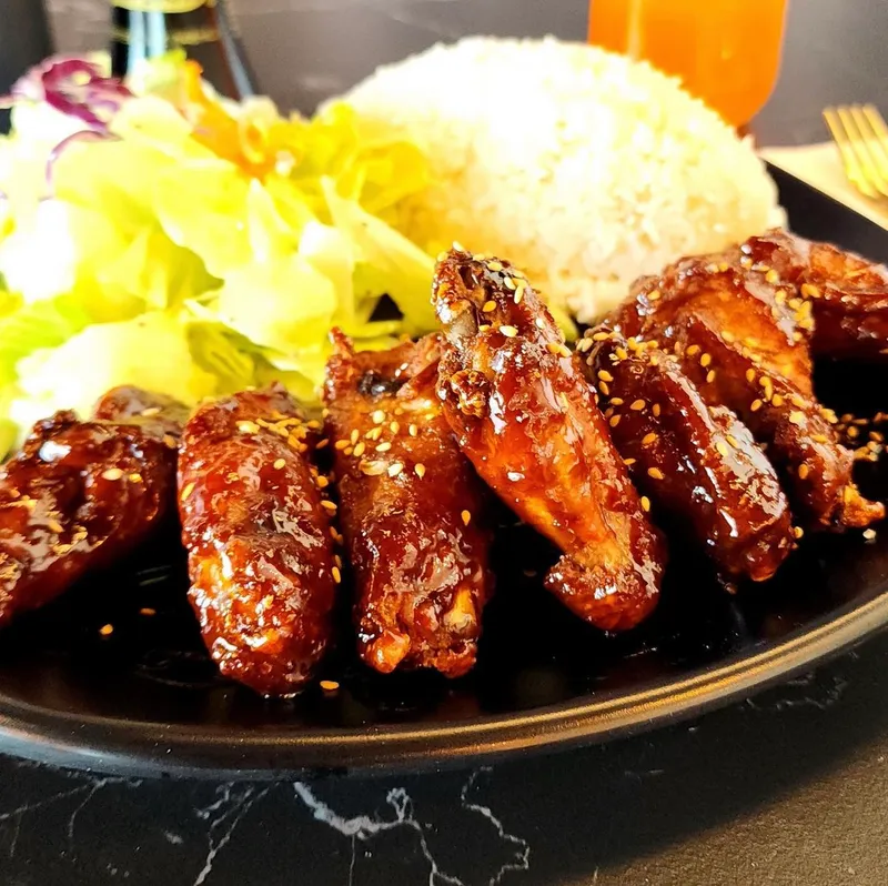 Chicken Wings Entree