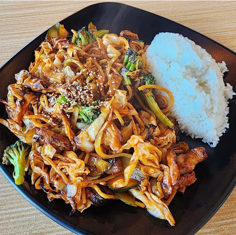 Chicken Yakisoba