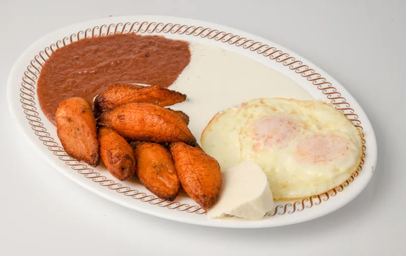 Desayuno Salvadoreno