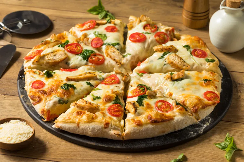 Chicken Alfredo Pizza