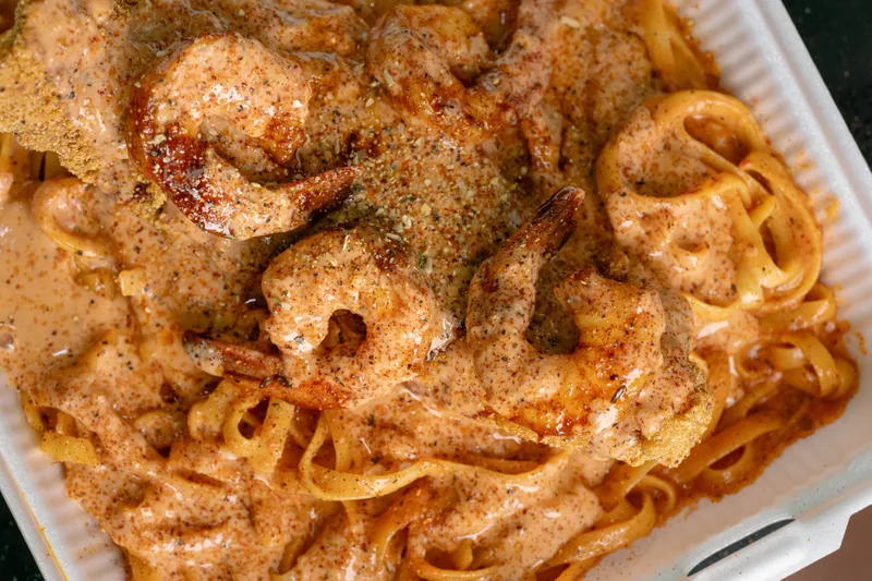 Chicken and shrimp Alfredo Pasta