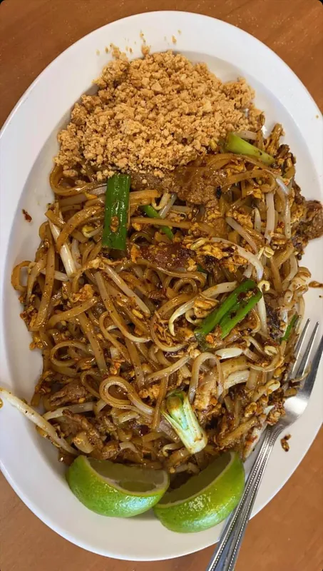 5. Pad Thai