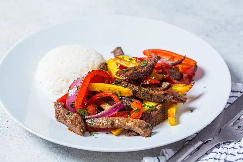 Lomo Saltado