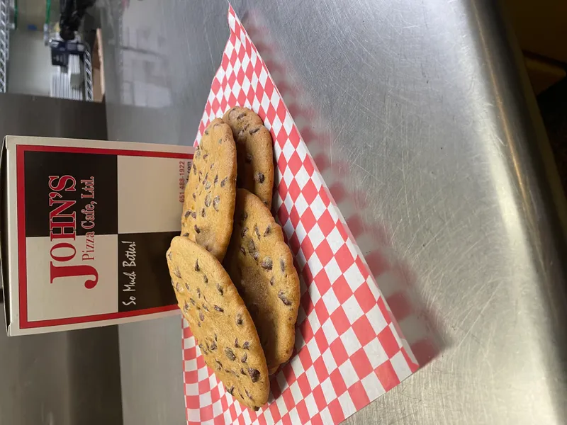 Chocolate Chip Cookie