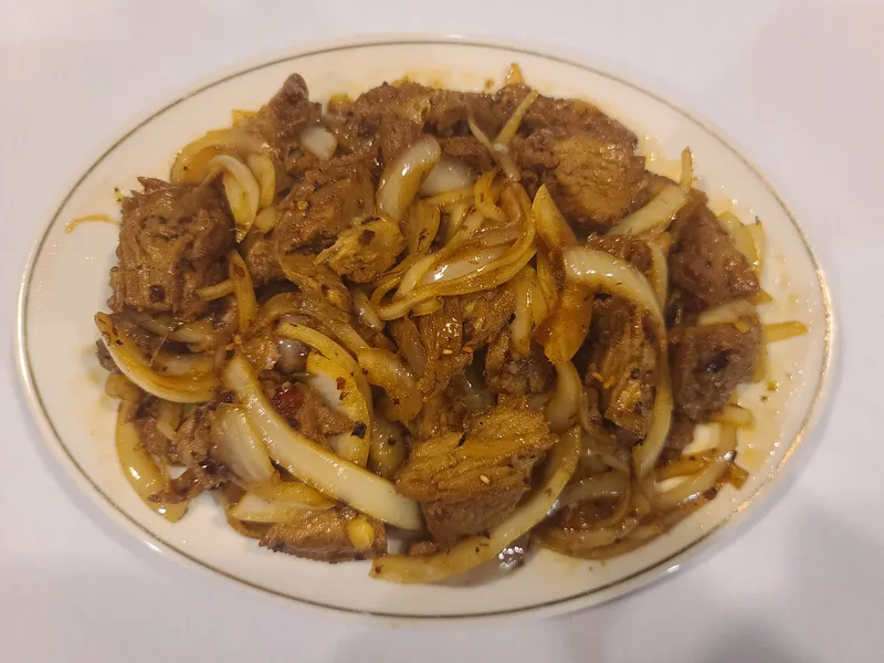 V6. Hot & Spicy Mock Duck with Lemon Grass