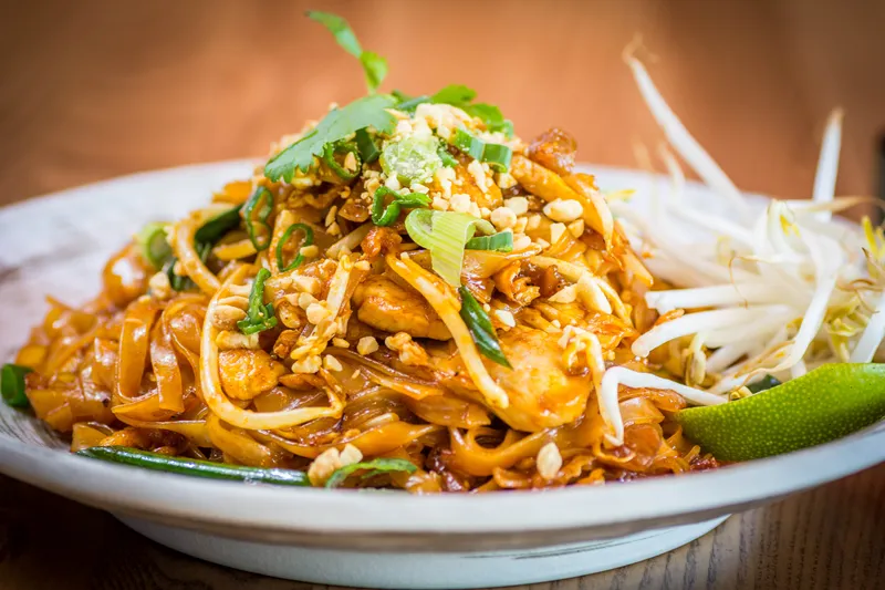 68 Pad Thai