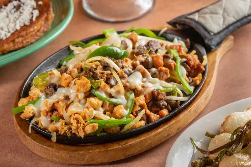 Beef, Chicken or Mixed Fajitas