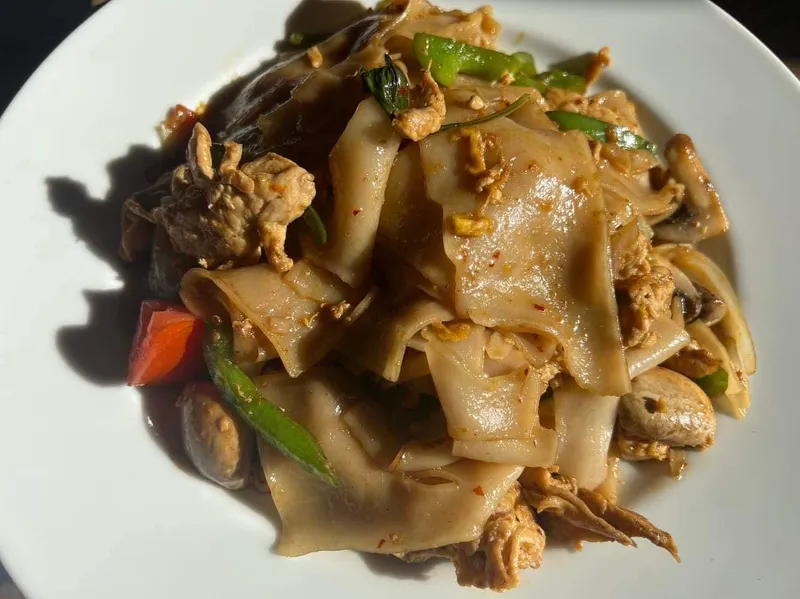 Drunken Noodles