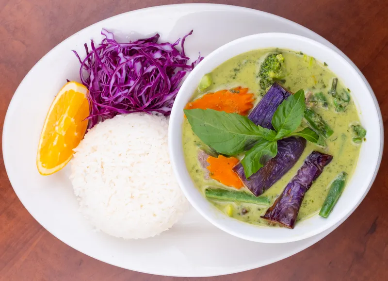 C3.Green Curry