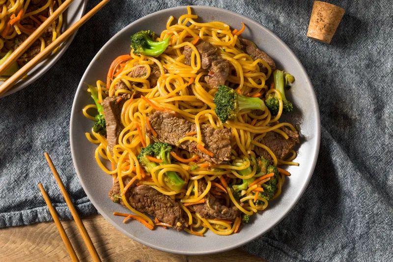 Beef Lo Mein