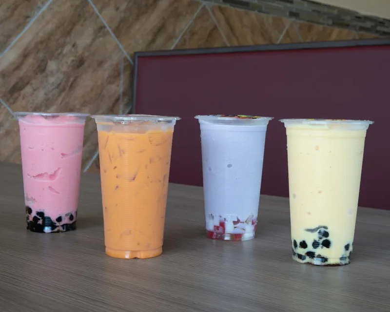 Flavored Smoothie with Tapioca Pearls or Jelly